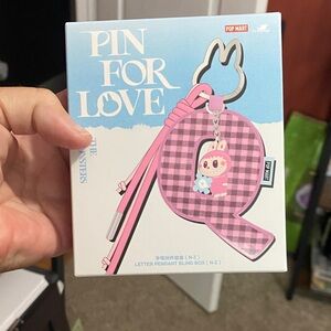 Y Popmart Pin for love charm Y